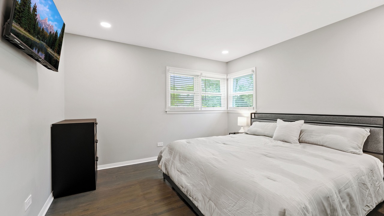 Photo of Bedroom in Willowbrook