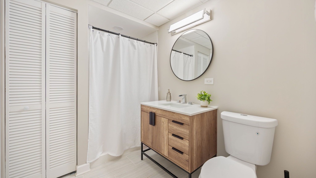 Photo of Bathroom in Fox Valley