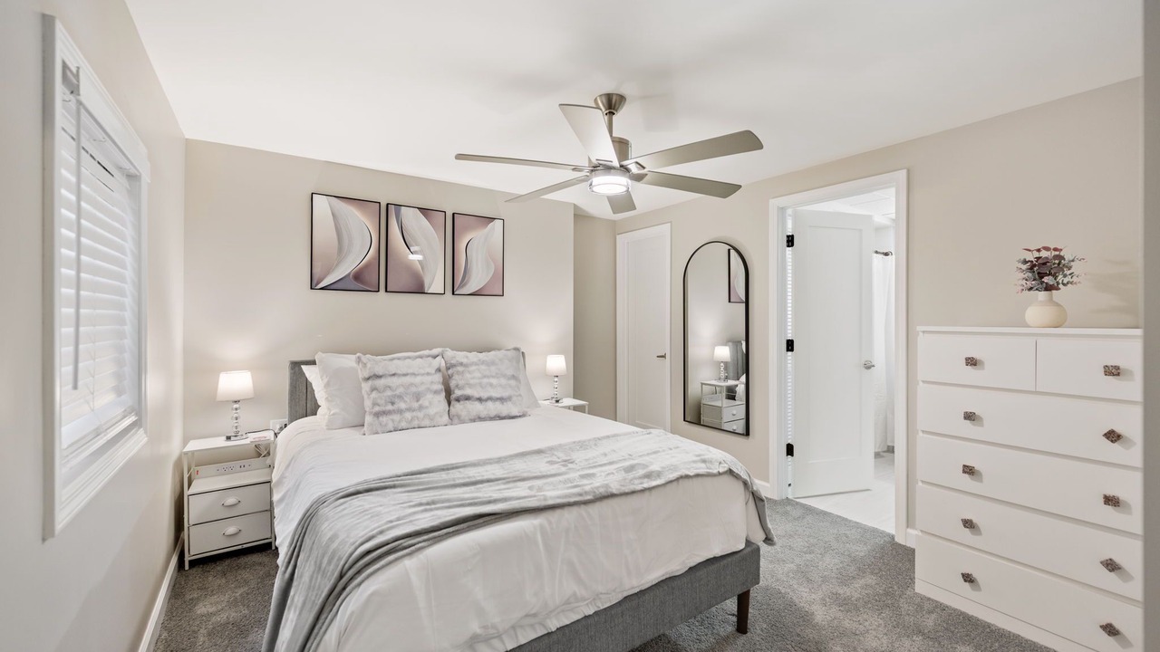 Photo of Bedroom in Fox Valley
