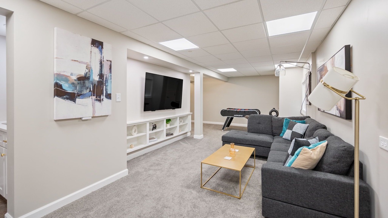 Photo of Livingroom in Fox Valley