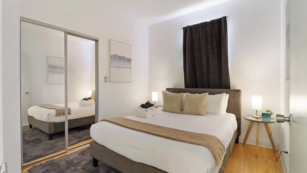 Photo of Bedroom in Hyde Park