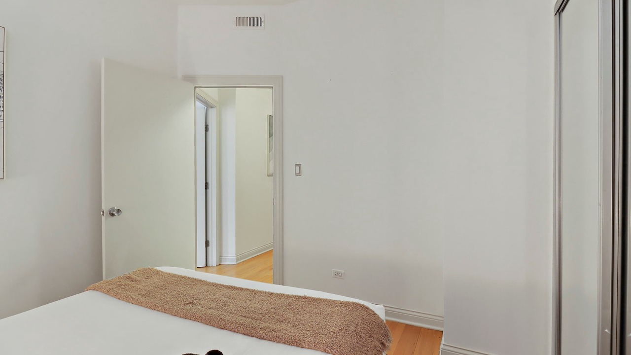 Photo of Bedroom in Hyde Park