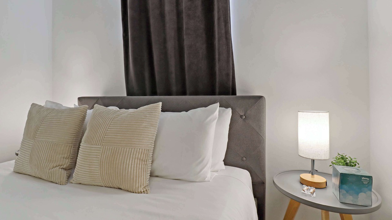 Photo of Bedroom in Hyde Park