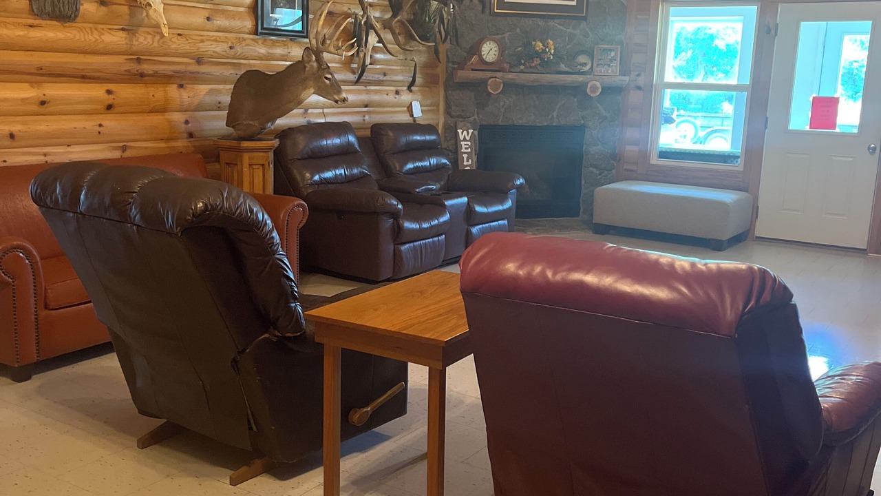Photo of Livingroom in Michael
