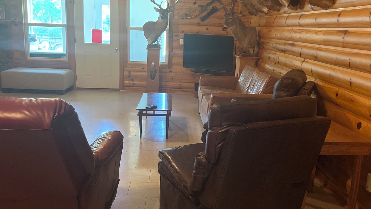 Photo of Livingroom in Michael