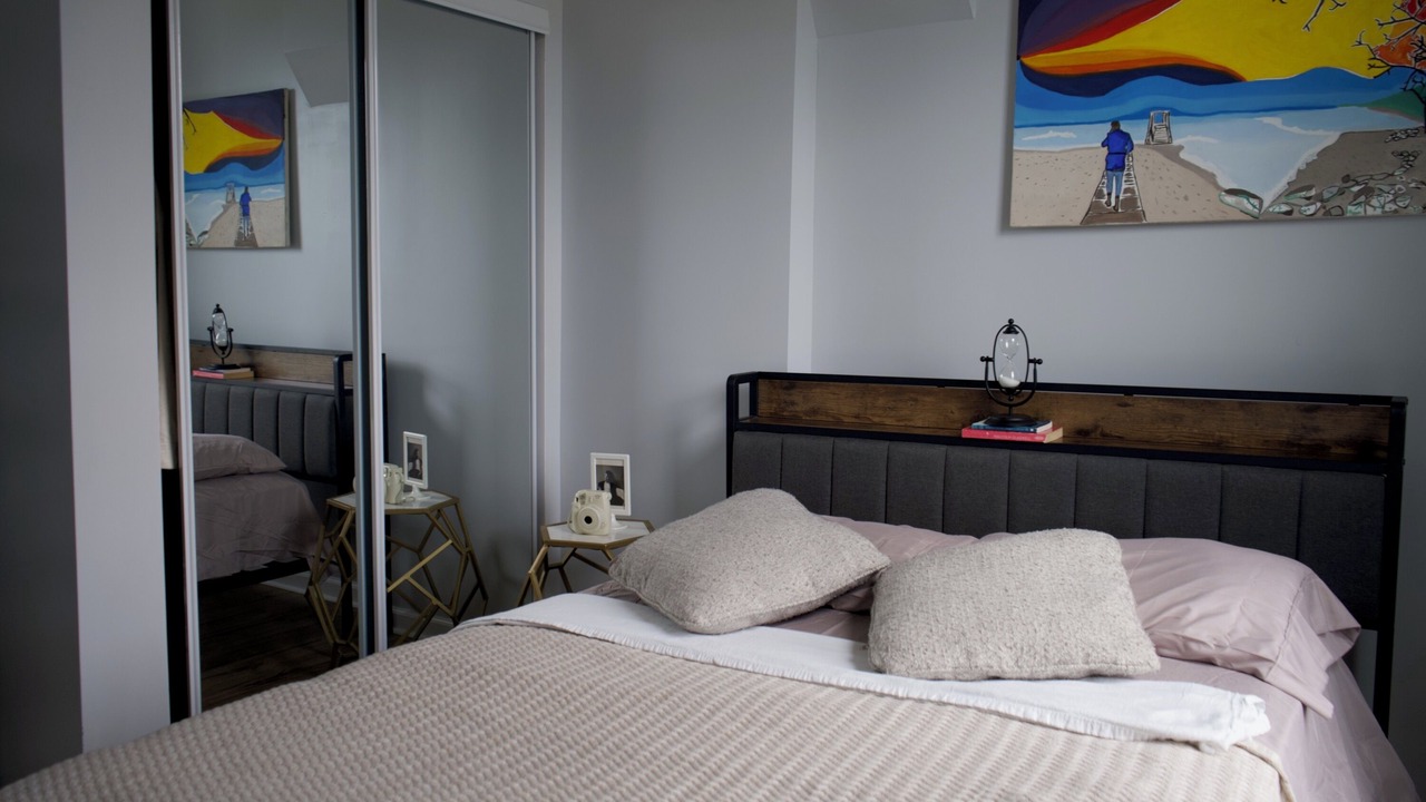 Photo of Bedroom in East Garfield Park