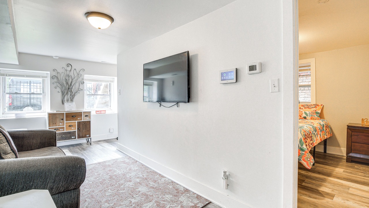Photo of Livingroom in Woodlawn