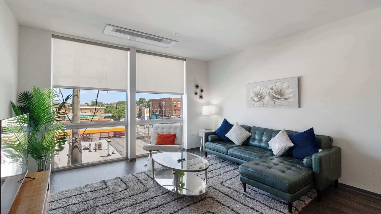 Photo of Livingroom in Palmer Square