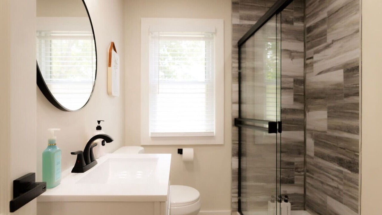 Photo of Bathroom in Peoria Heights
