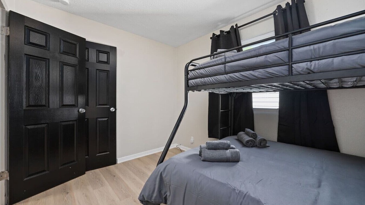 Photo of Bedroom in Peoria Heights