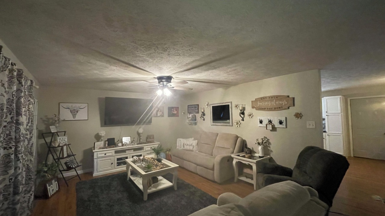 Photo of Livingroom in Energy