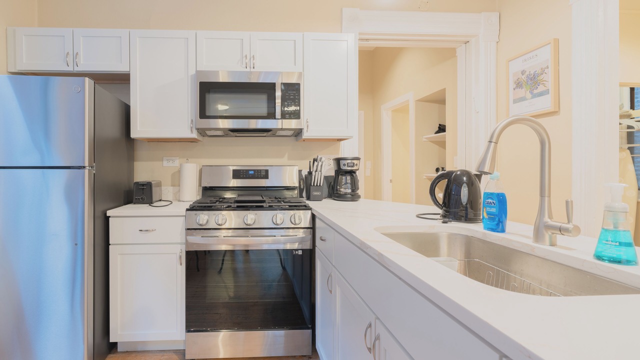 Photo of Kitchen in Lake View East