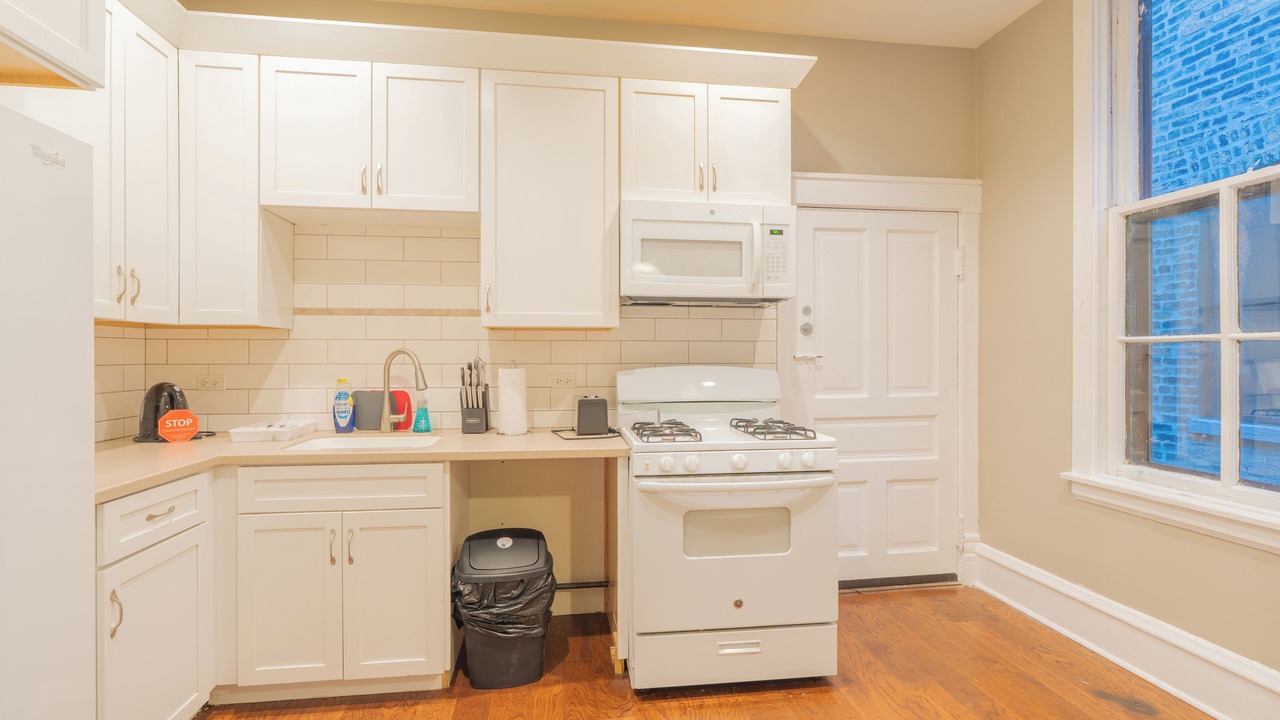 Photo of Kitchen in Lake View East