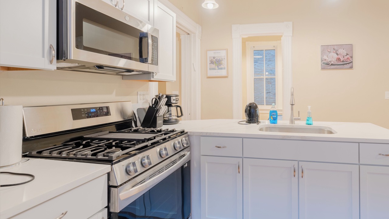 Photo of Kitchen in Lake View East