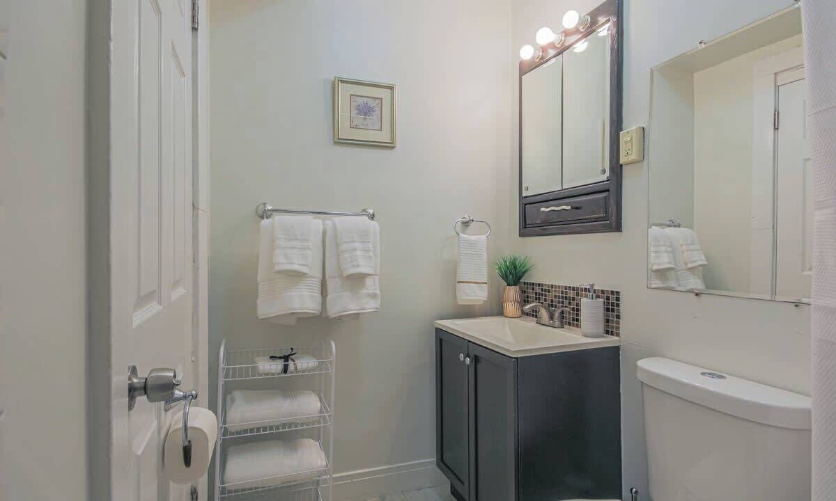 Photo of Bathroom in Forest Park