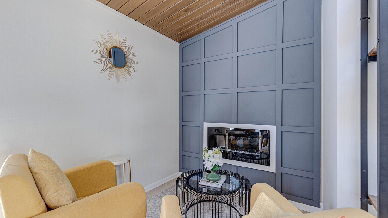 Photo of Livingroom in Highland Park