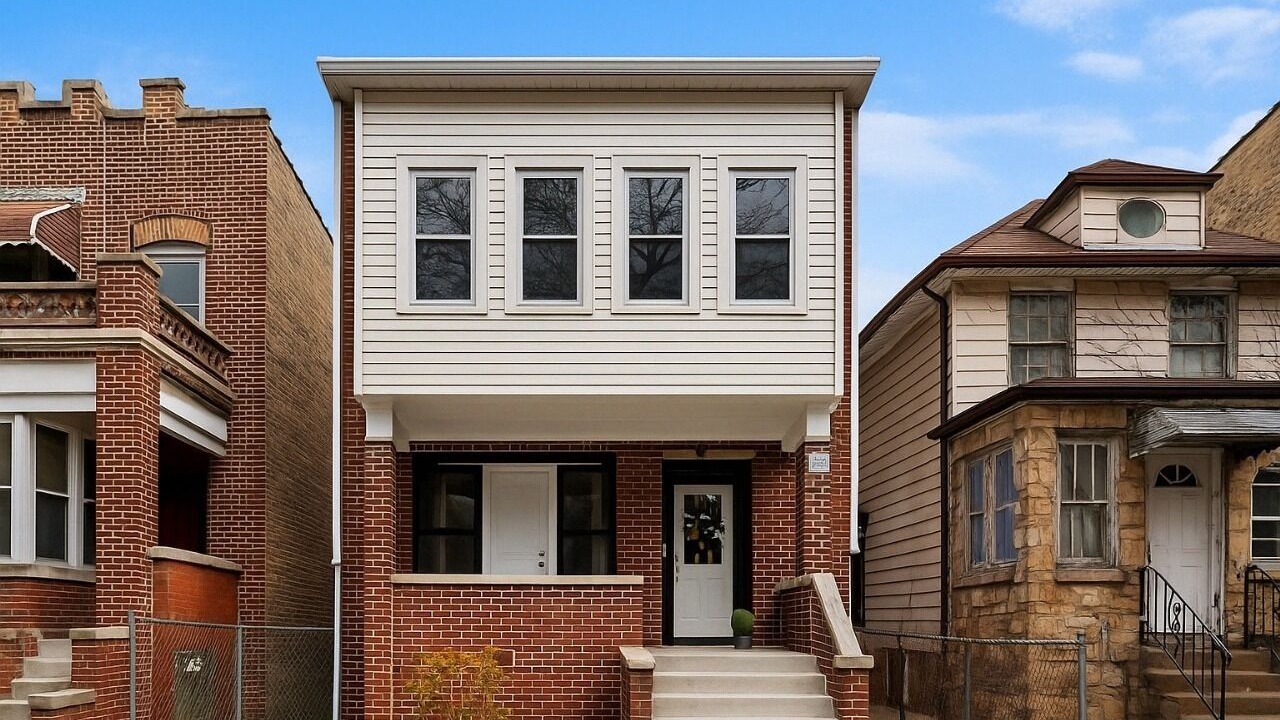 Photo of Outdoor in East Albany Park