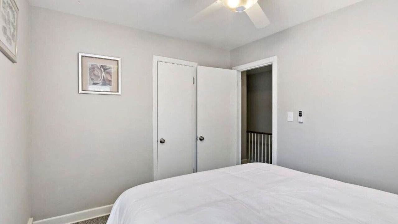 Photo of Bedroom in Libertyville