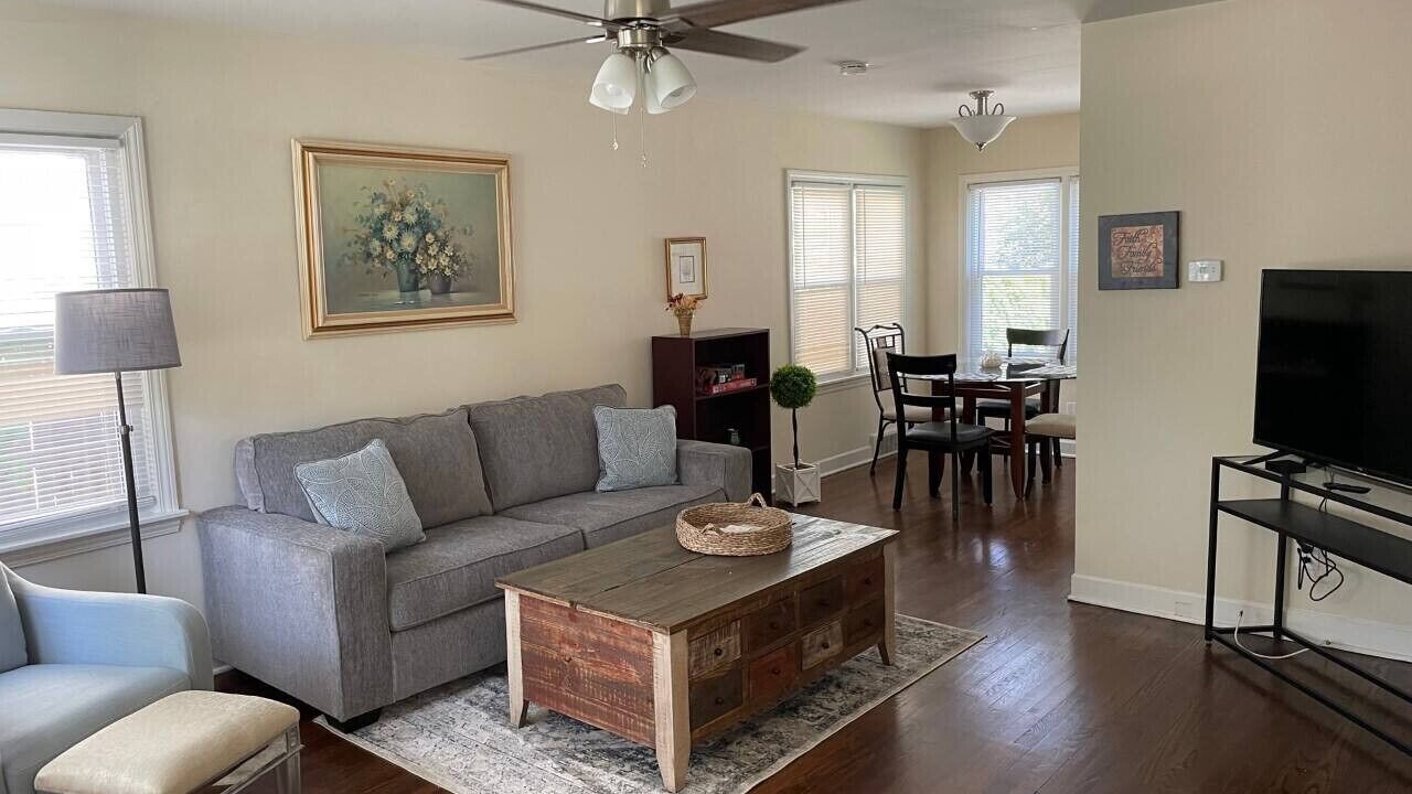 Photo of Livingroom in Libertyville