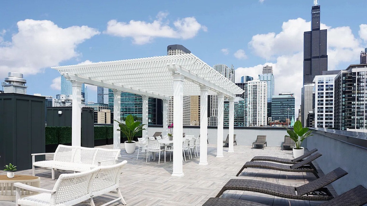 Photo of Patio Balcony in Greektown