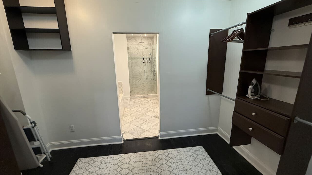 Photo of Bathroom in Bronzeville