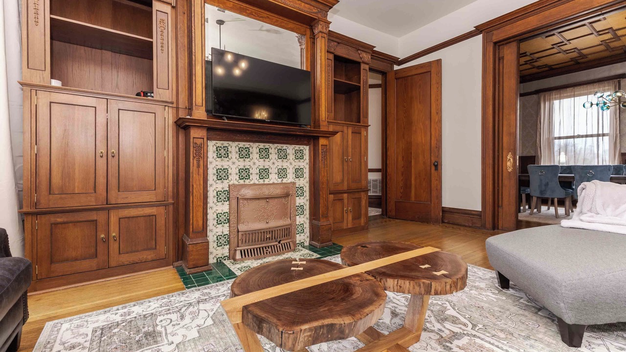Photo of Livingroom in Lexington