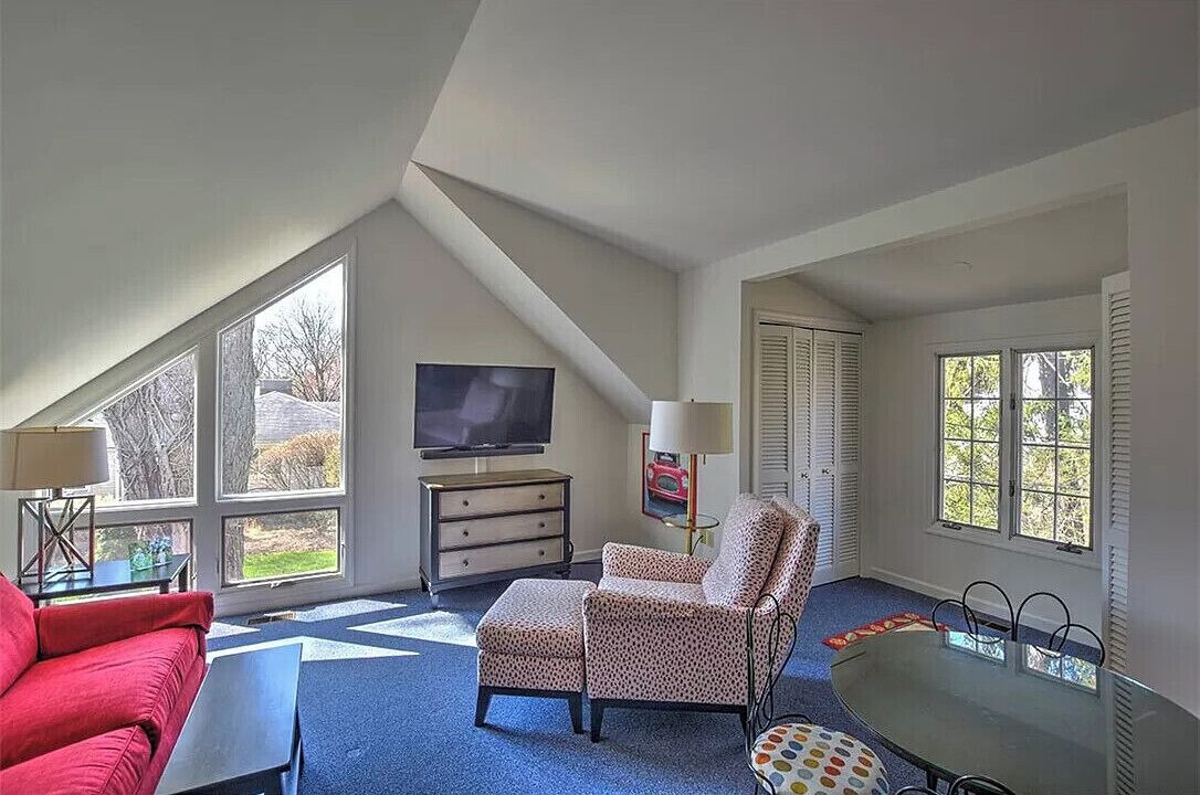 Photo of Livingroom in Decatur