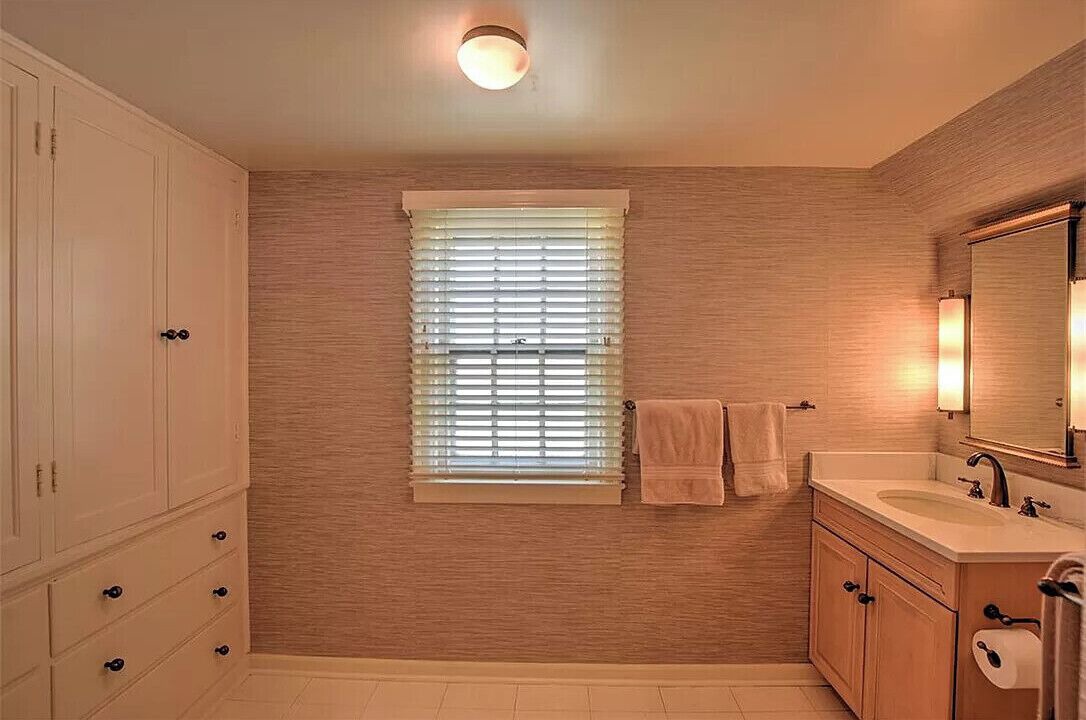 Photo of Bathroom in Decatur