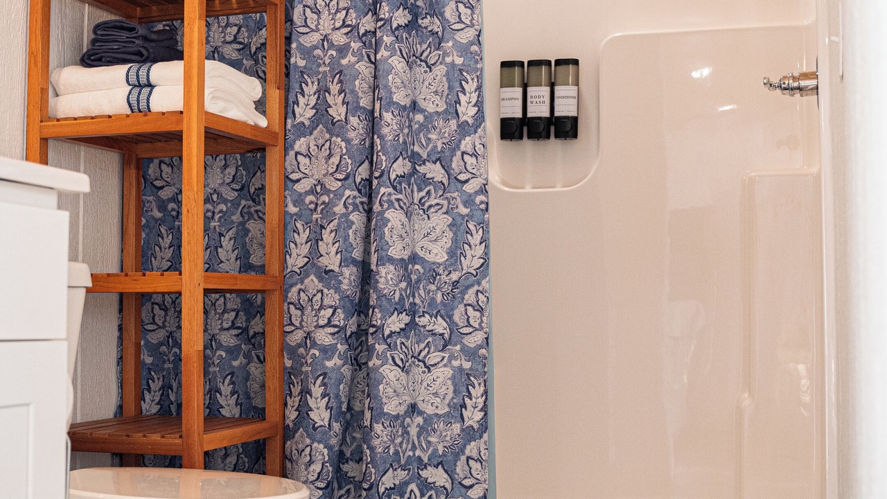 Photo of Bathroom in Goreville