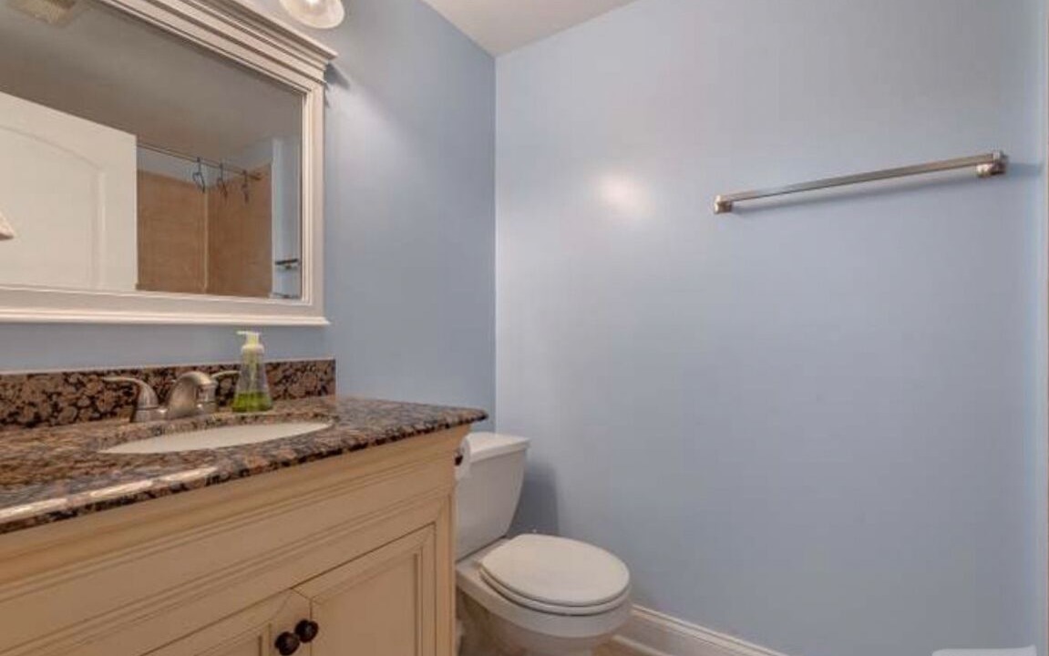 Photo of Bathroom in Near South Side