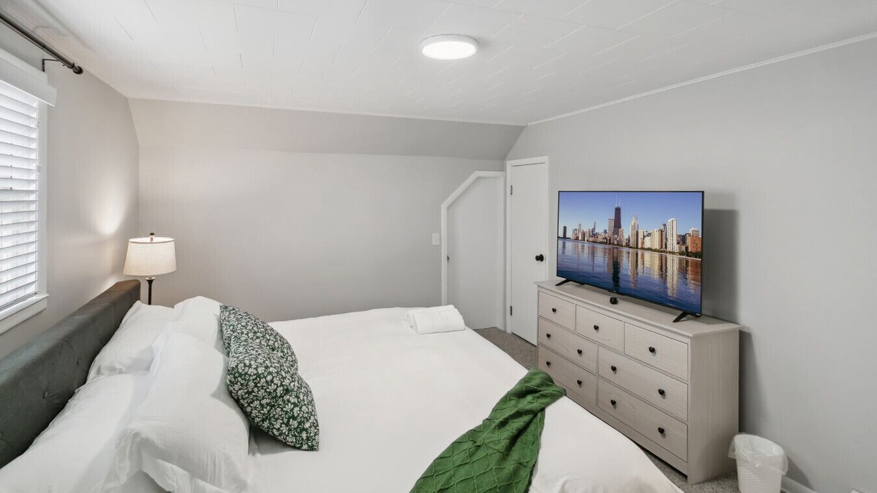 Photo of Bedroom in Libertyville