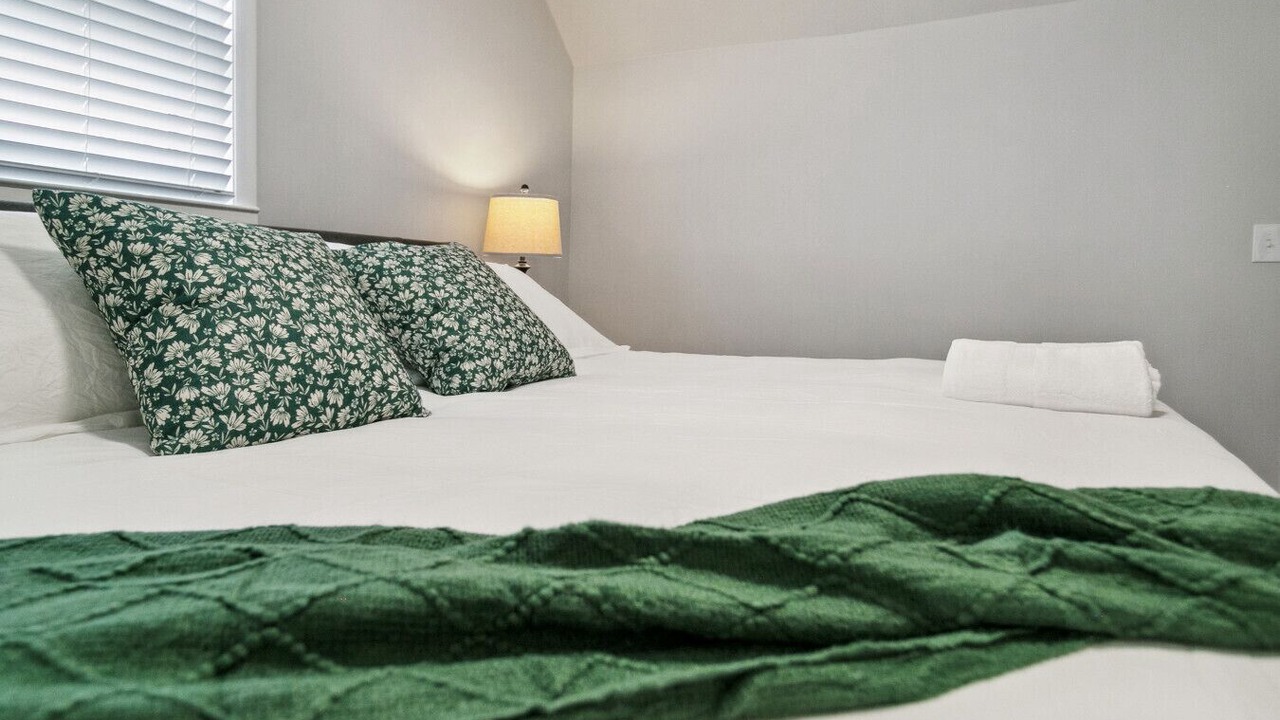 Photo of Bedroom in Libertyville