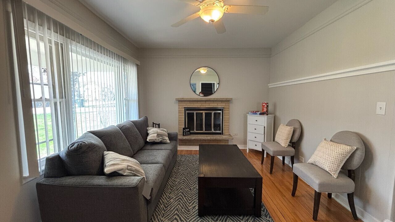 Photo of Livingroom in Libertyville