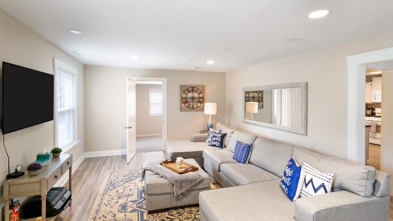 Photo of Livingroom in Libertyville