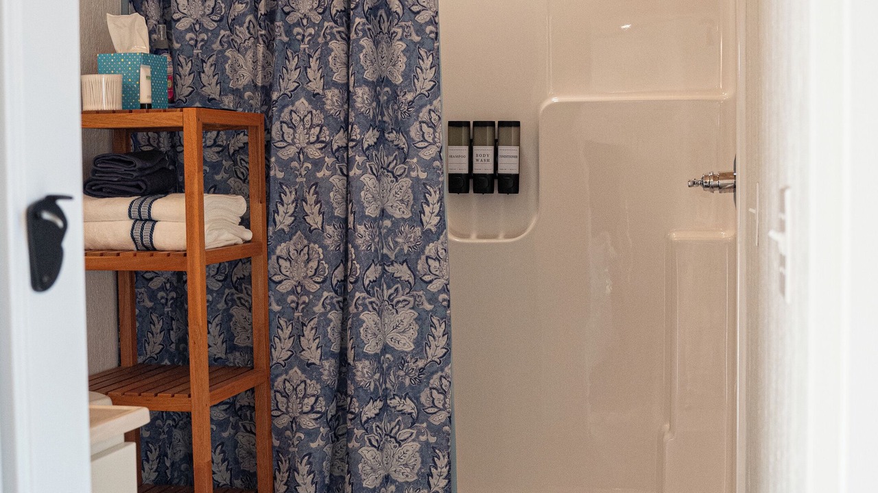 Photo of Bathroom in Goreville