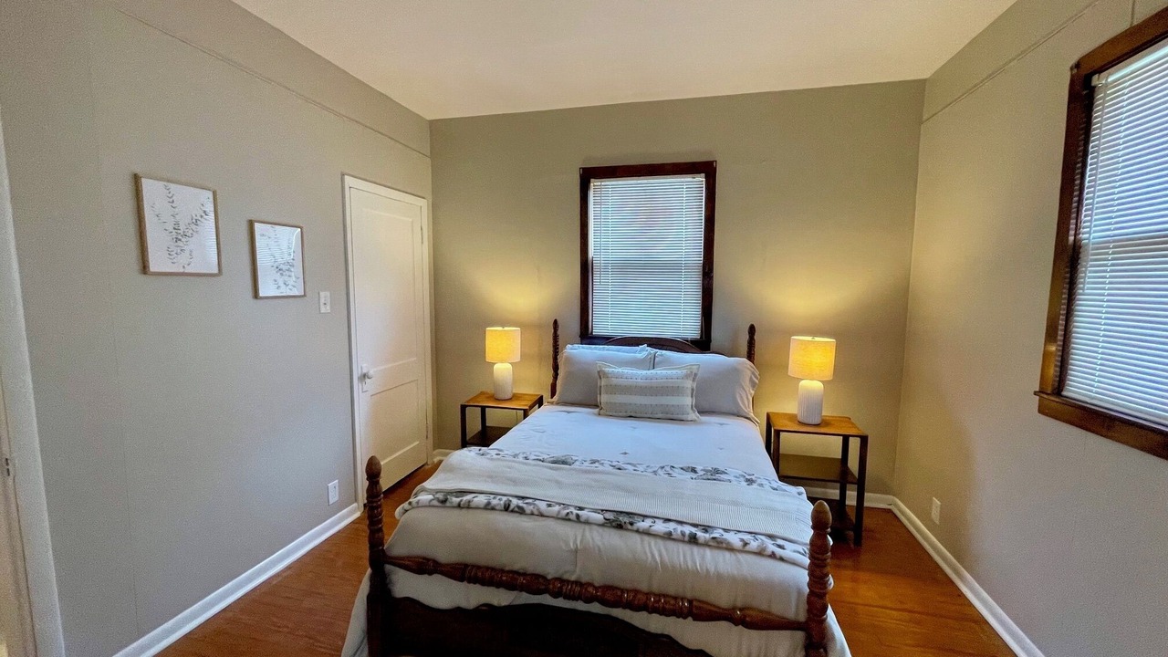 Photo of Bedroom in Mattoon