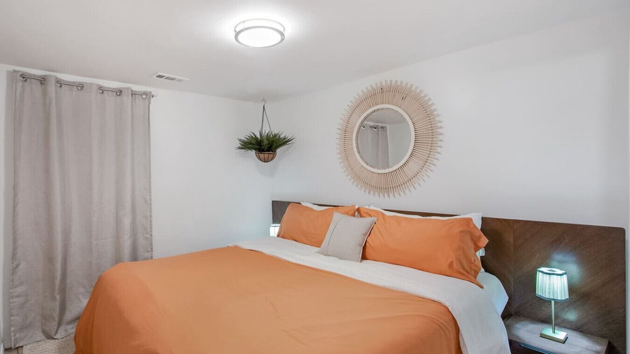 Photo of Bedroom in Noble Square