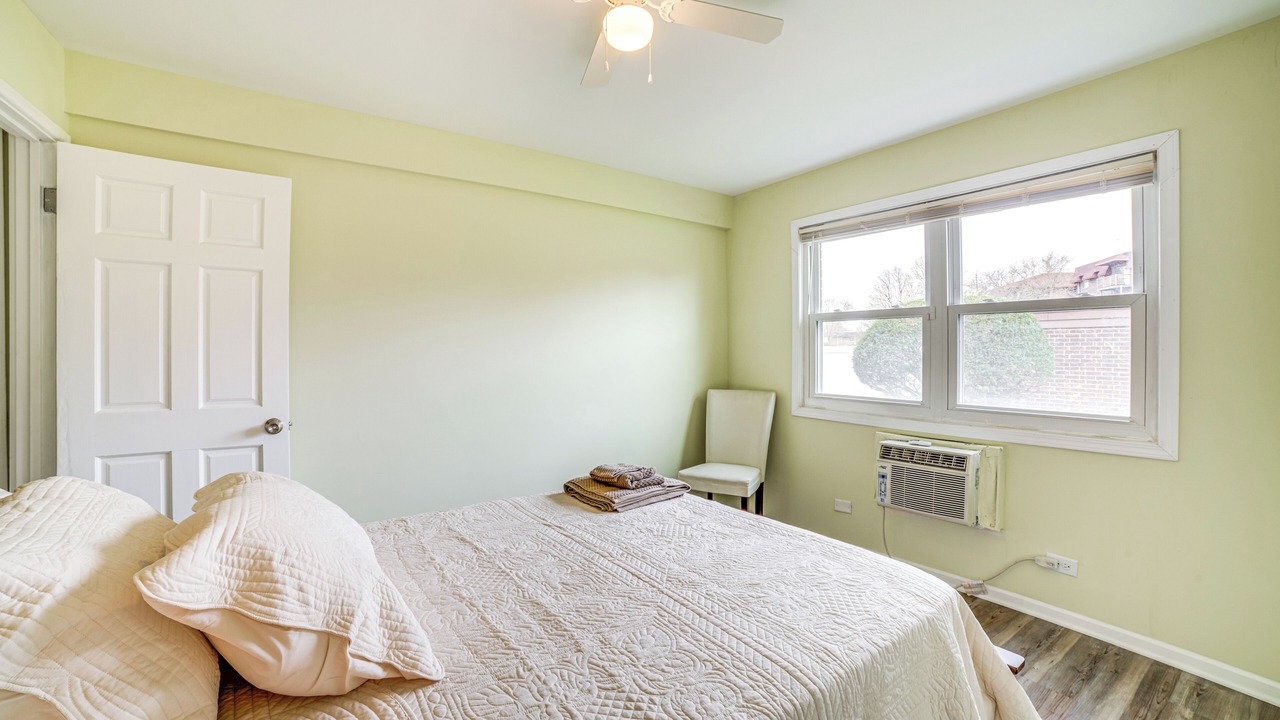 Photo of Bedroom in Homewood