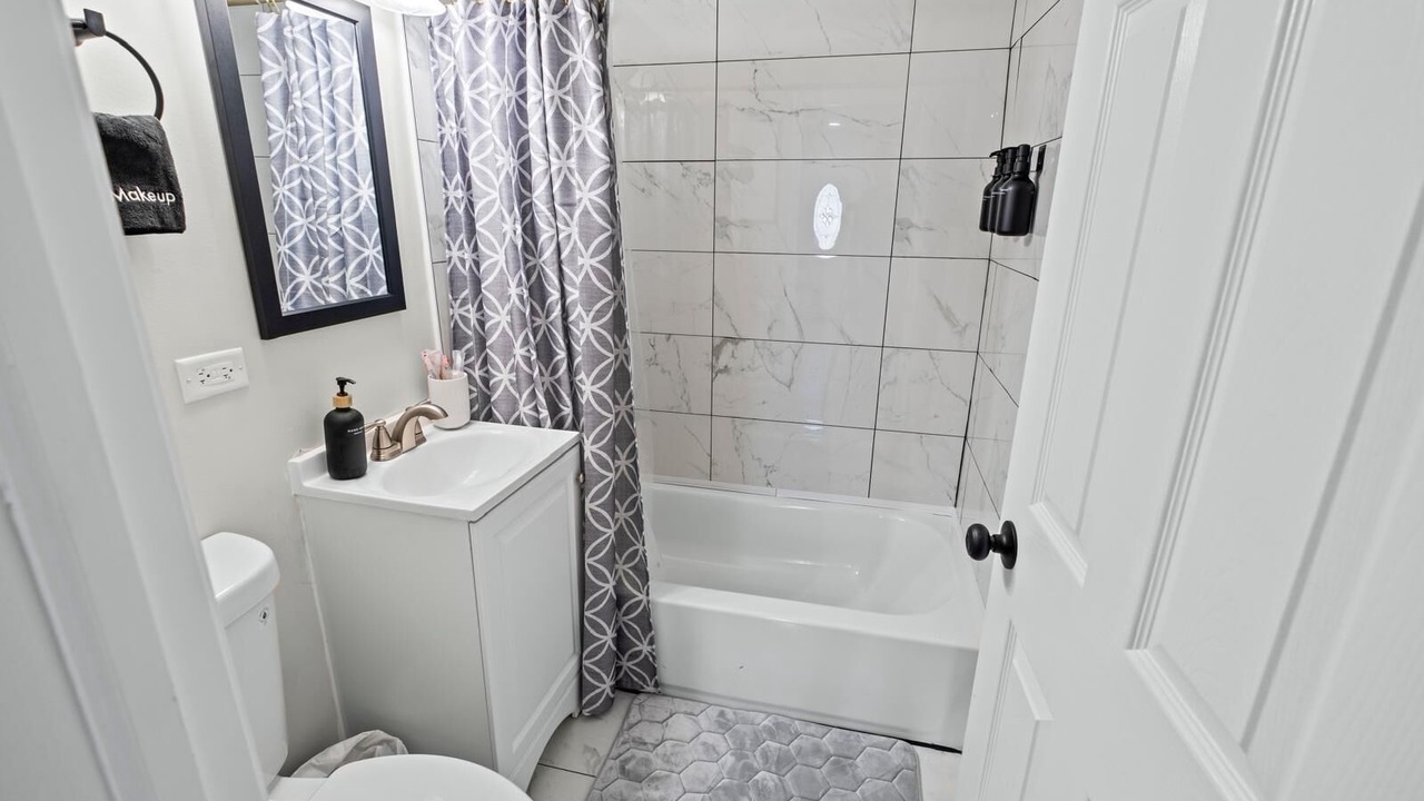 Photo of Bathroom in North Shore
