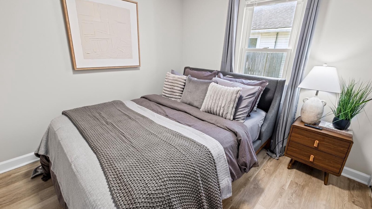 Photo of Bedroom in North Shore