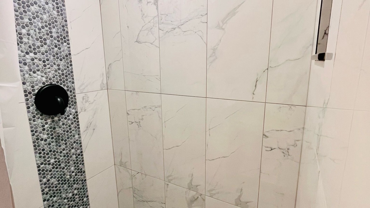 Photo of Bathroom in Glendale Heights