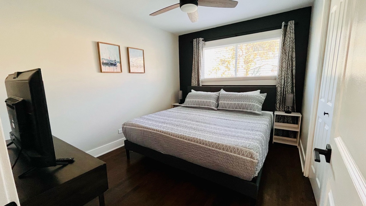 Photo of Bedroom in Glendale Heights