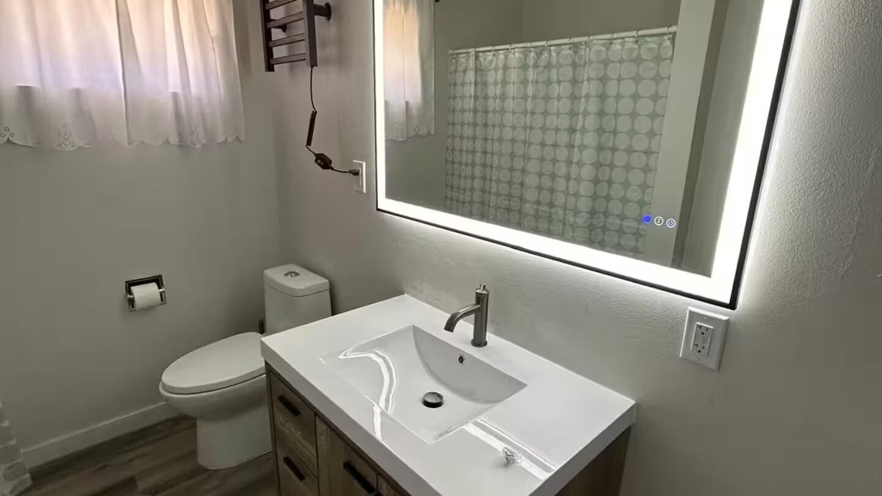 Photo of Bathroom in Dixon