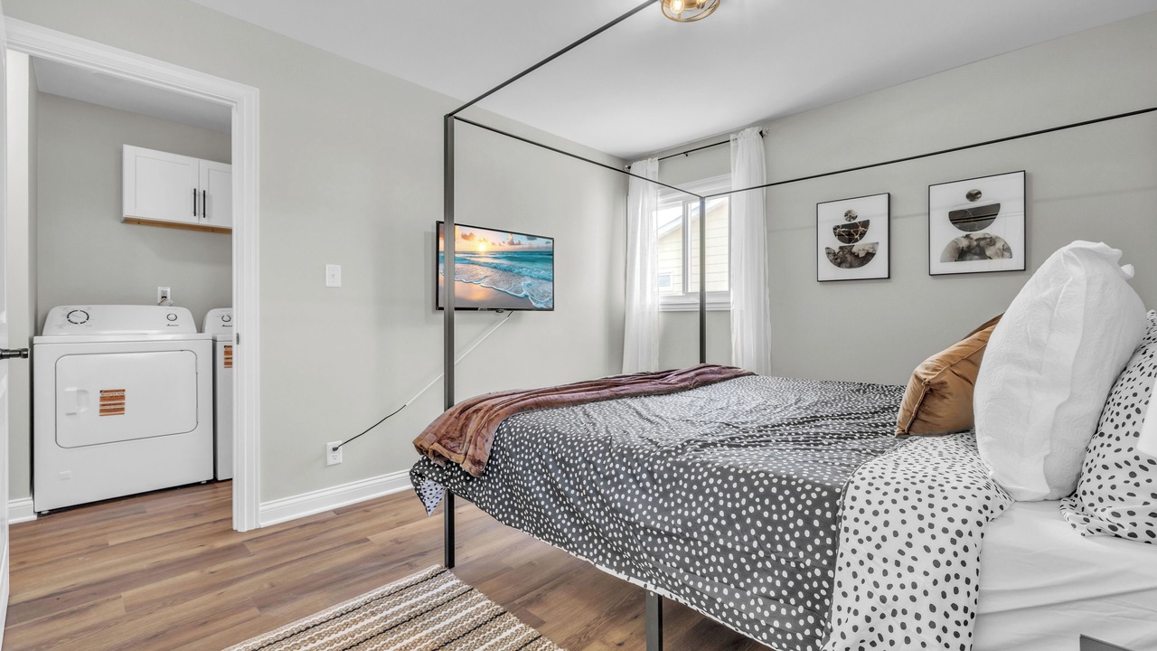 Photo of Bedroom in Streamwood