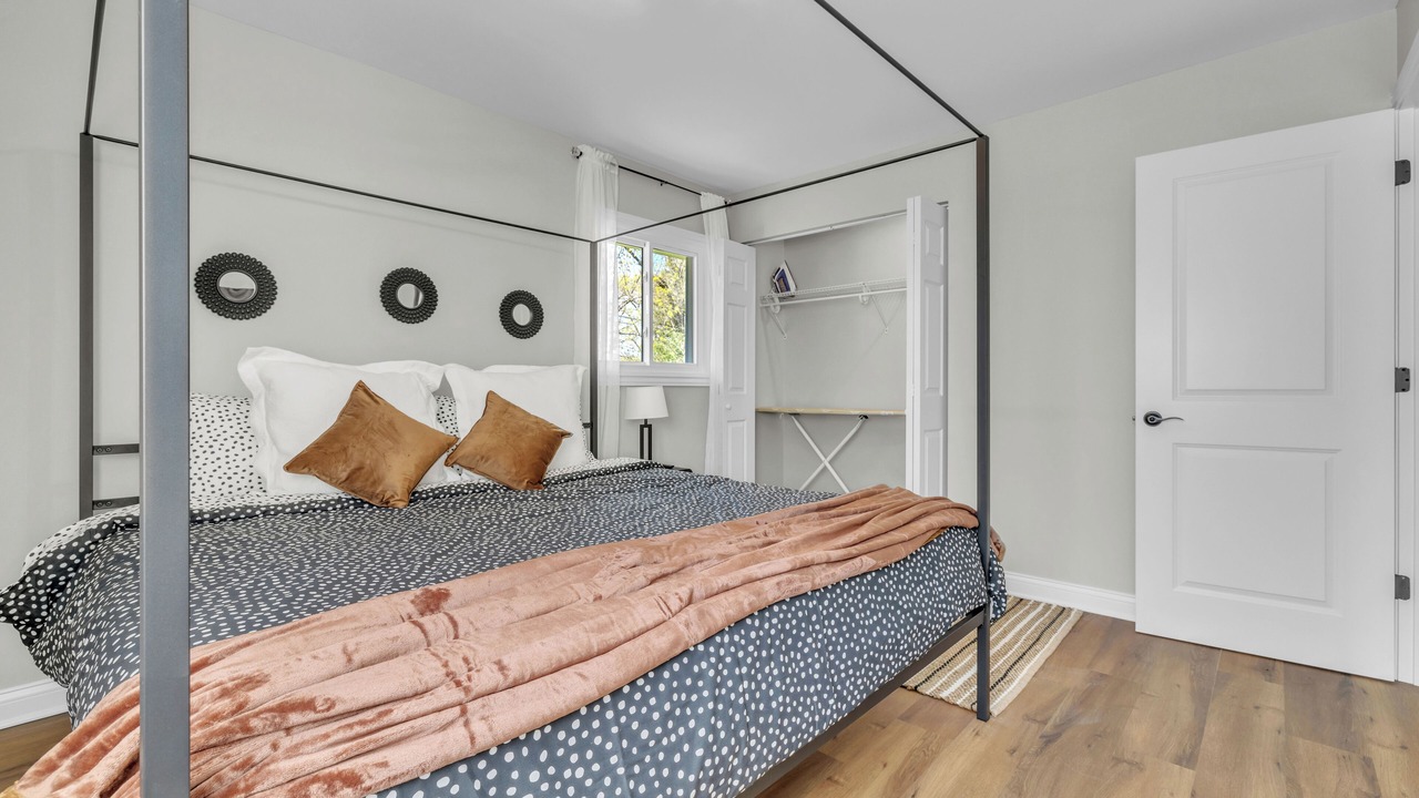 Photo of Bedroom in Streamwood