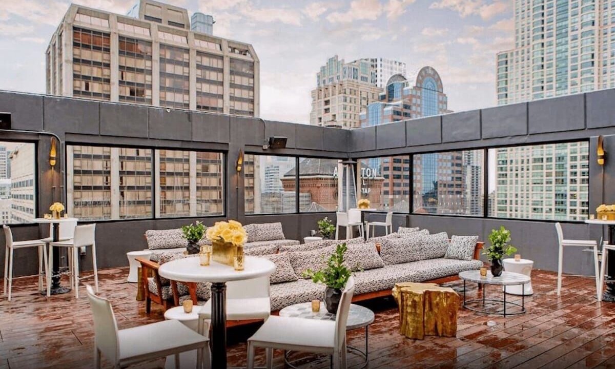 Photo of Outdoor in Downtown Chicago