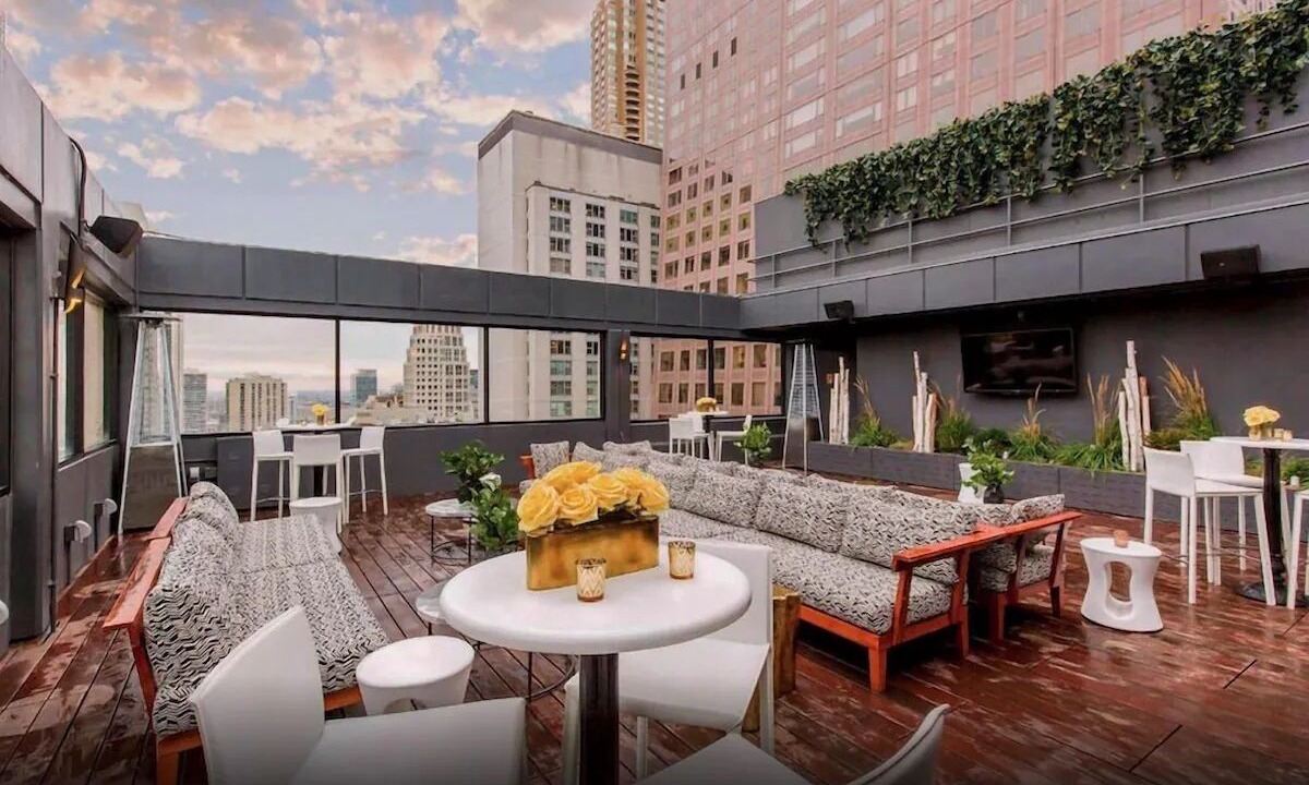 Photo of Outdoor in Downtown Chicago