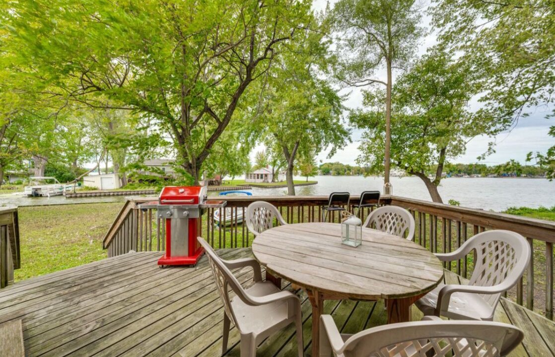 Photo of Outdoor in Fox Lake