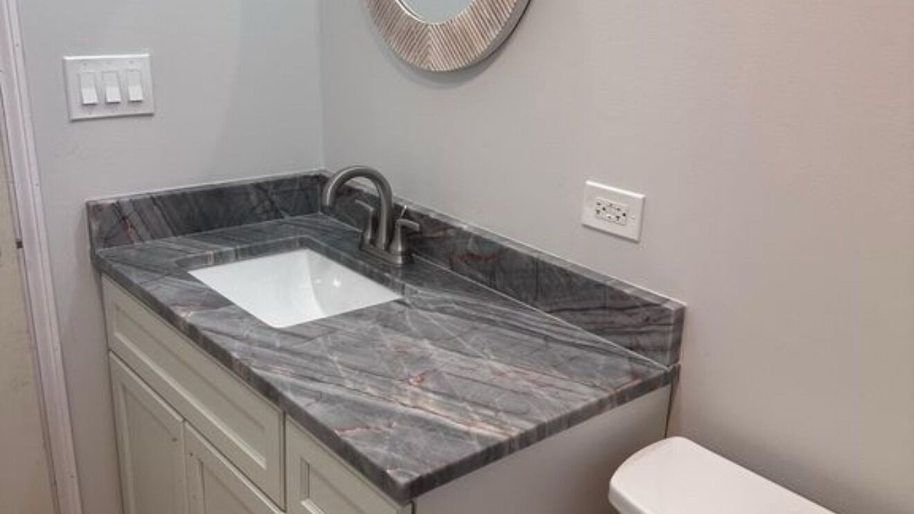 Photo of Bathroom in Fullersburg