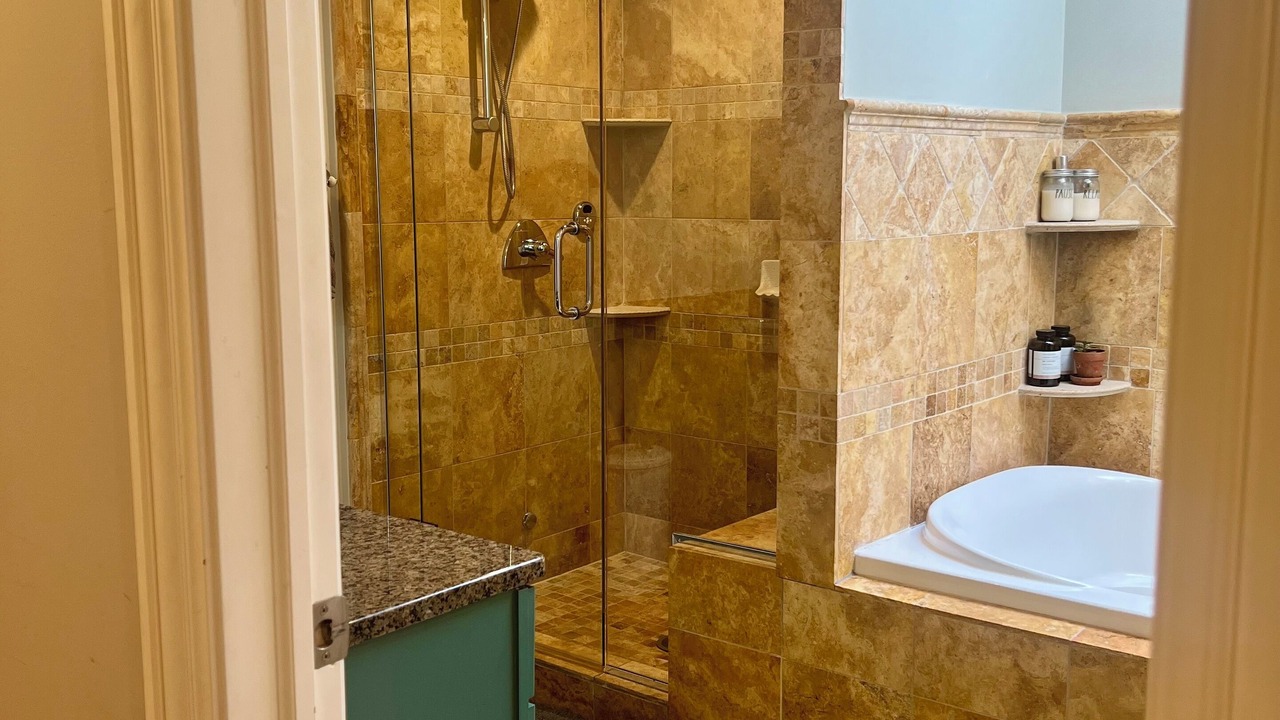 Photo of Bathroom in Wicker Park